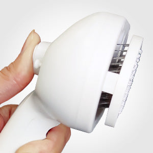 Pawsome Comb - Pet Hair Remover Comb with Built-In Mist